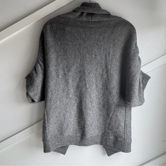 Kenneth Cole Reaction Knit Loose Fit Cardigan Shrug Sweater 100% Cashmere‎ Gray - Picture 2 of 4